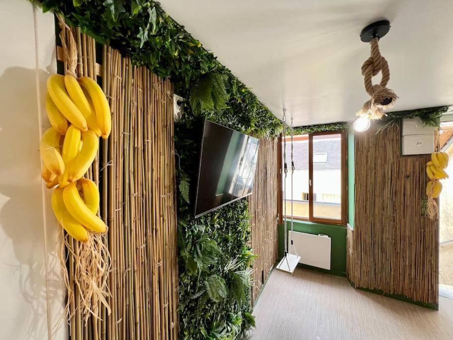 Nuit Dans La Jungle - Love Room Souppes-sur-Loing Exterior photo